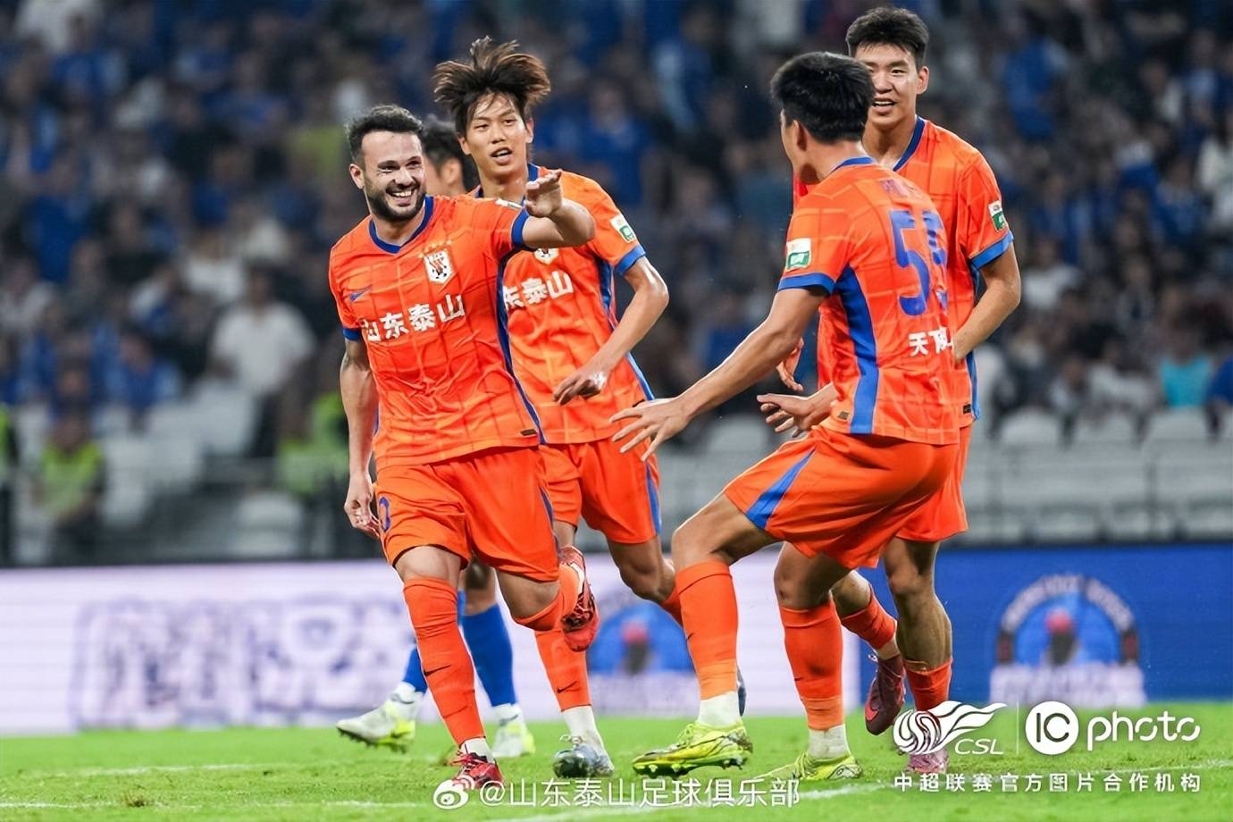  fm前场组织核心进攻 